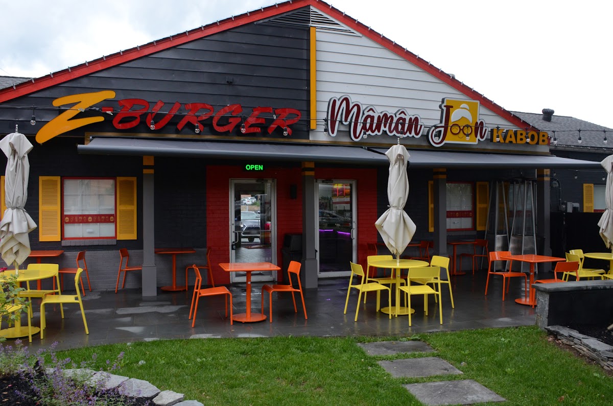 Z Burger & Maman Joon Kabob